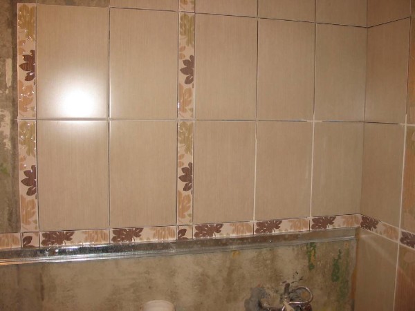 Application de la méthode de base pour la pose de carreaux
