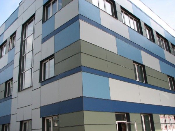 Façades en façade avec panneaux en fibrociment Façades en façade avec panneaux en fibrociment