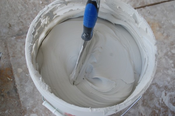 Préparation du mélange de mastic Préparation du mélange de mastic
