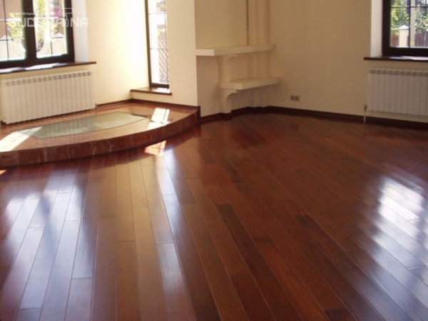 Mastic à plancher de bois franc Mastic à plancher de bois franc