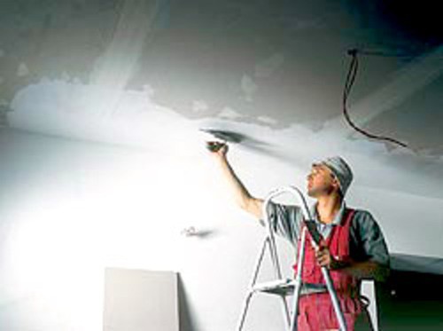Préparation du plafond pour la peinture Préparation du plafond pour la peinture