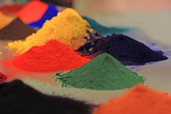 Peinture en poudre polymère prête à l'emploi et ne nécessitant pas de dilution supplémentaire avec des solvants ou des diluants Peinture en poudre polymère prête à l'emploi et ne nécessitant pas de dilution supplémentaire avec des solvants ou des diluants
