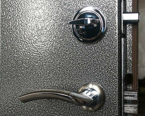 Comment peindre une porte en fer Comment peindre une porte en fer
