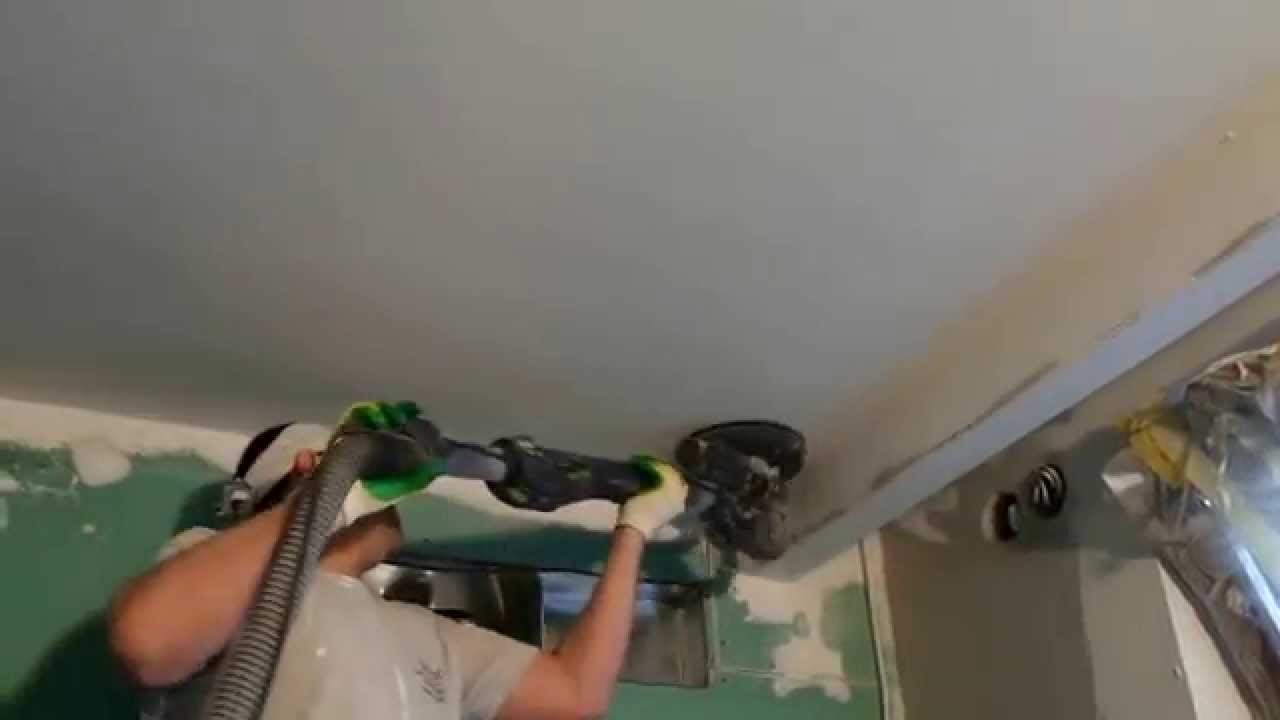 Faire le broyage du plafond