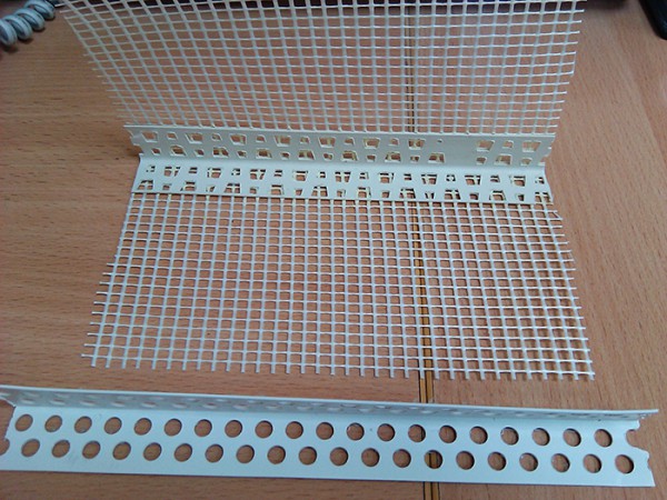 Coin en plâtre maillé pour coin intérieur