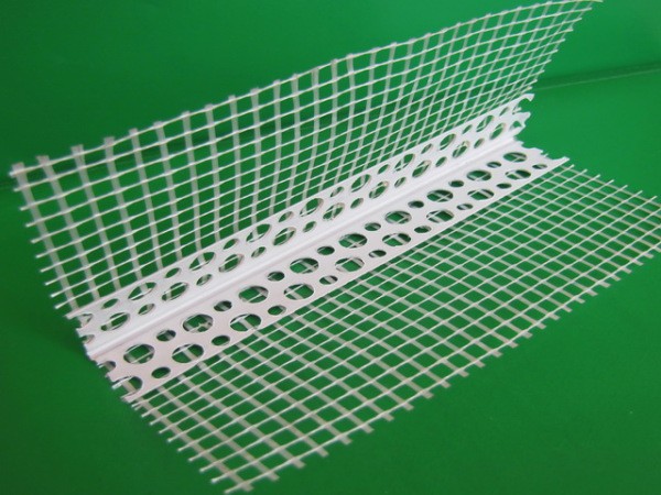 Coin en plâtre avec maille