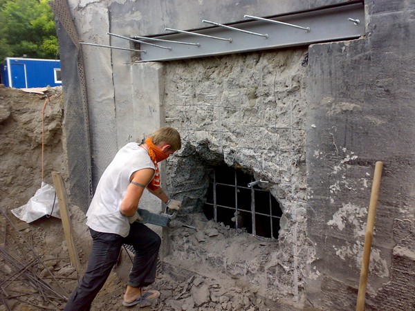 Qui a démoli les murs porteurs Qui a démoli les murs porteurs