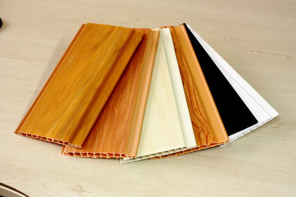 Plusieurs types de panneaux pvc avec et sans simulations Plusieurs types de panneaux pvc avec et sans simulations