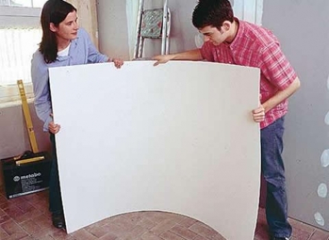 Travailler avec une feuille de placoplâtre Travailler avec une feuille de placoplâtre