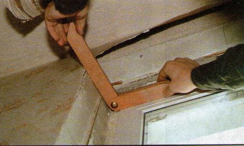 Plâtrage des pentes des pentes des portes avec Malki Plâtrage des pentes des pentes des portes avec Malki