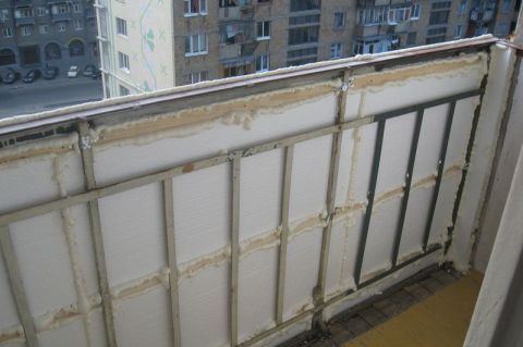 Nous réchauffons un parapet Nous réchauffons un parapet
