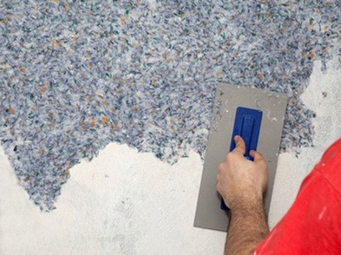 Apprêt pour papier peint liquide. Apprêt pour papier peint liquide.