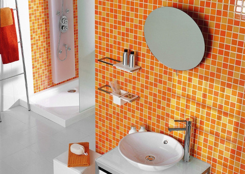Décorer la salle de bain avec du papier peint autocollant Décorer la salle de bain avec du papier peint autocollant