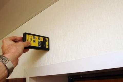 Vérifiez le câblage dans le mur Vérifiez le câblage dans le mur