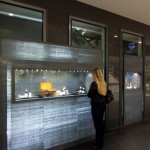 Vitrine en béton translucide