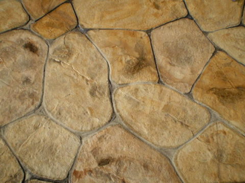L'exécution du plâtre en pierre sous forme de pierre naturelle L'exécution du plâtre en pierre sous forme de pierre naturelle