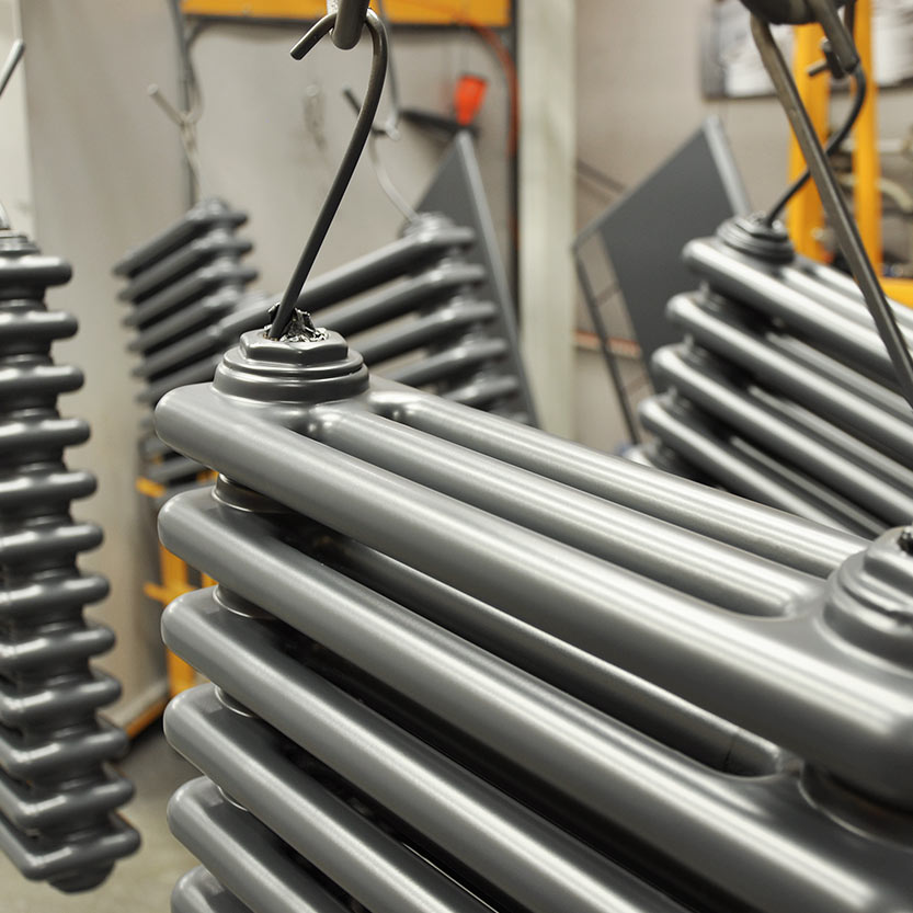 Pour peindre avec un pistolet, il est préférable de retirer les piles