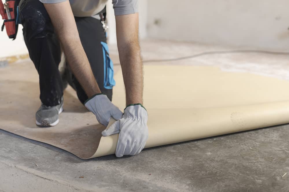 comment poser le linoléum dans un appartement